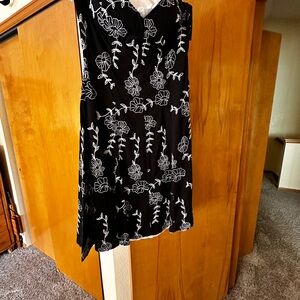 White House Black Market Classic Black Garment